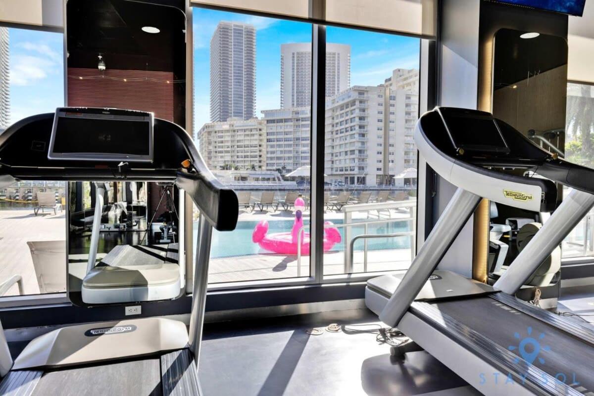 Infinite Views, Amazing Pool, Gym, Near Beach 할렌데일비치 외부 사진